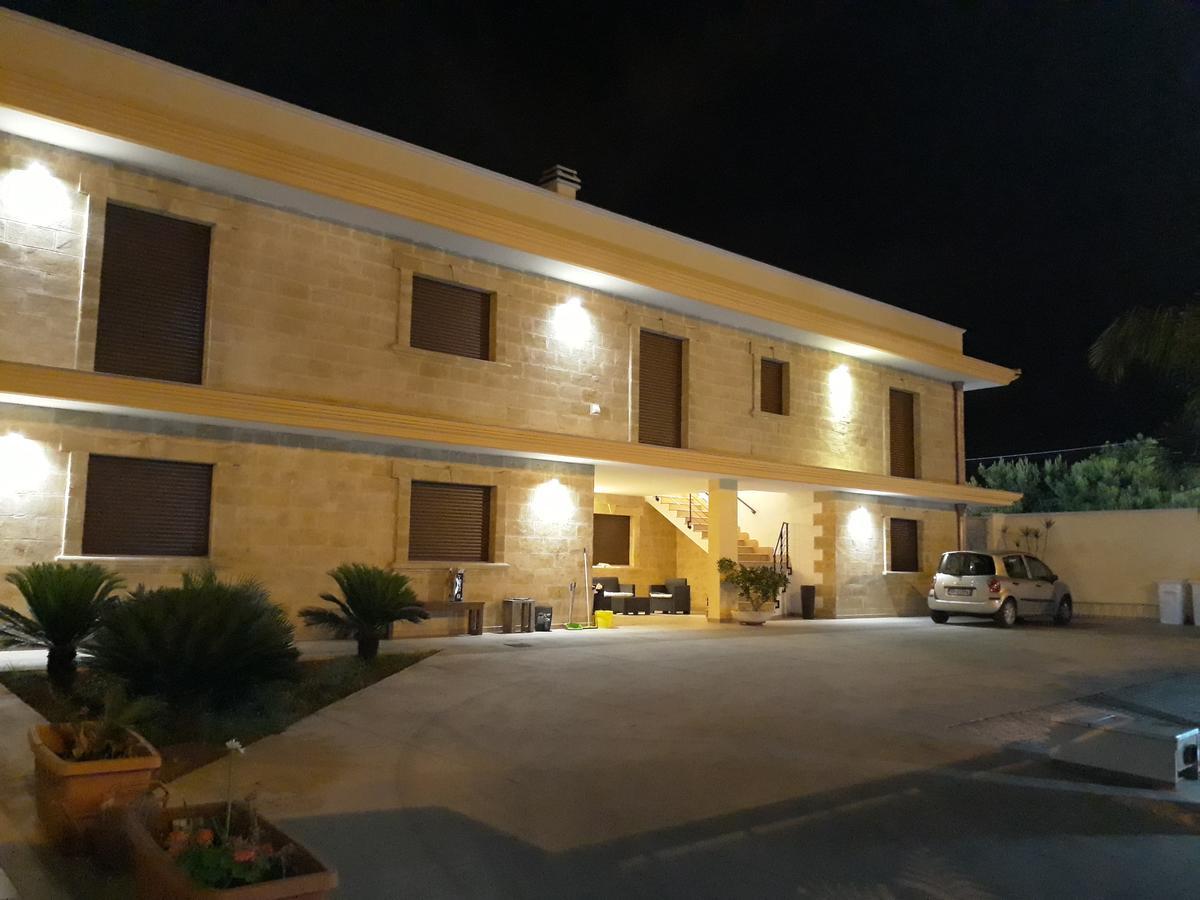 Af Service B&B Месане Екстериор снимка