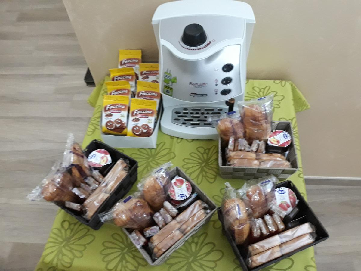 Af Service B&B Месане Екстериор снимка