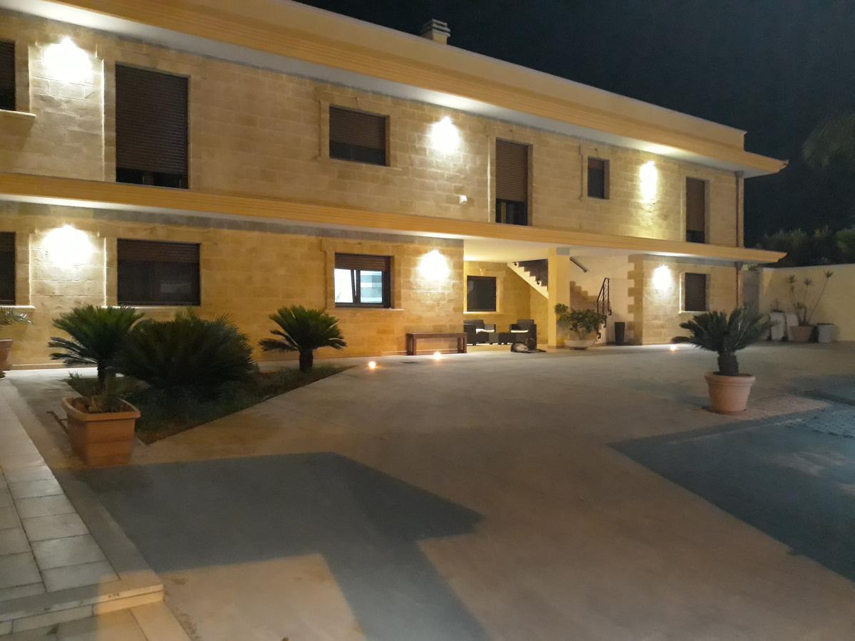 Af Service B&B Месане Екстериор снимка